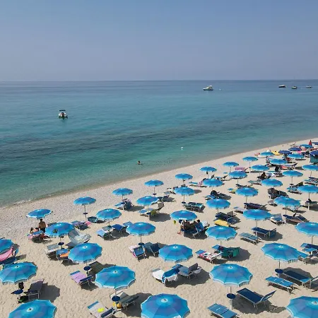 Scoglio Del Leone Szálloda