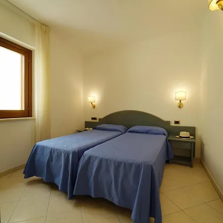 Scoglio Del Leone Szálloda