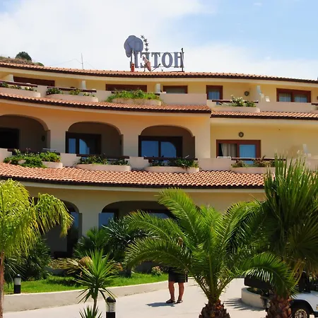 Scoglio Del Leone Zambrone