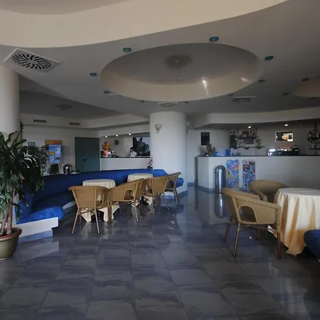 Scoglio Del Leone Zambrone