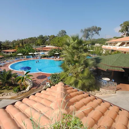 Scoglio Del Leone Zambrone