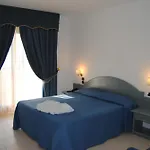 Ξενοδοχείο Scoglio Del Leone Zambrone
