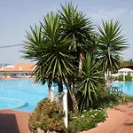 Ξενοδοχείο Scoglio Del Leone 4*