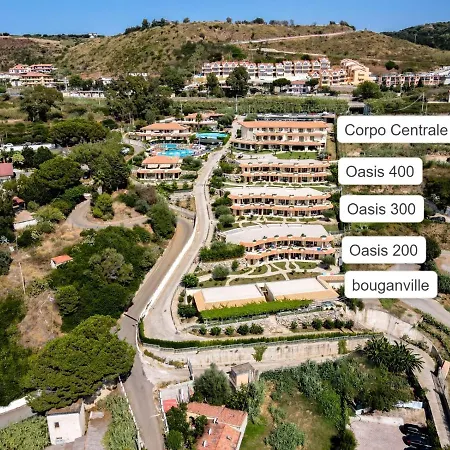 Scoglio Del Leone 호텔 잠브로네