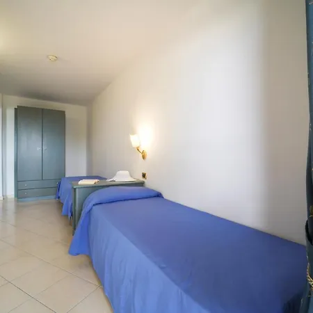 Scoglio Del Leone Отель 4*