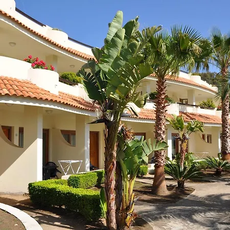 Scoglio Del Leone Zambrone