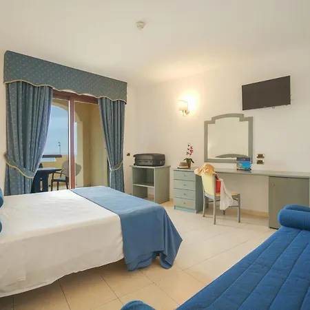 Hotel Scoglio Del Leone 4*