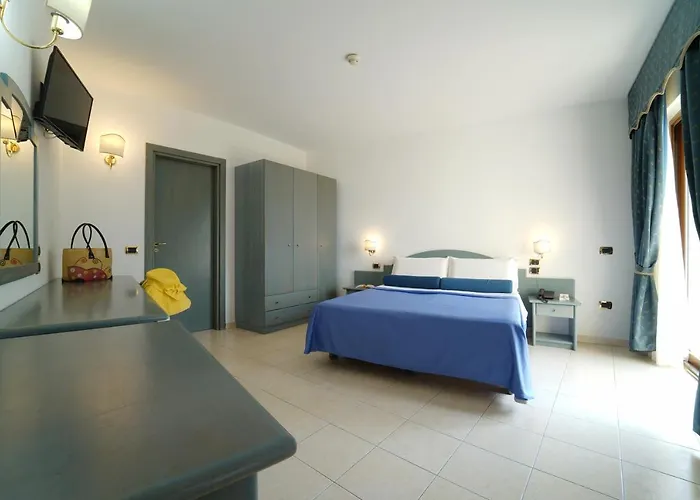 Scoglio Del Leone Hotel