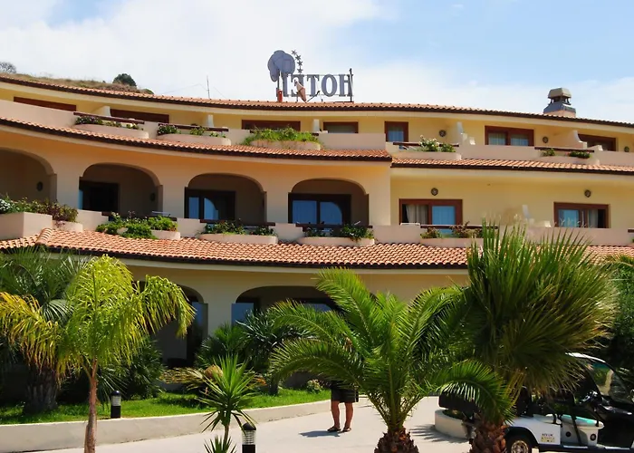 Scoglio Del Leone Zambrone