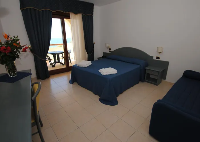 Hotel Scoglio Del Leone 4*
