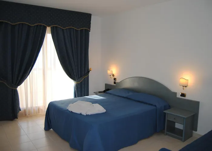 Hotel Scoglio Del Leone Zambrone