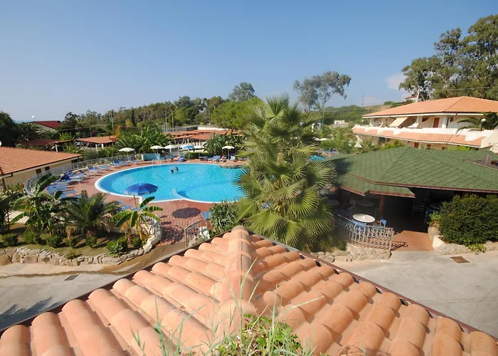 Scoglio Del Leone Zambrone