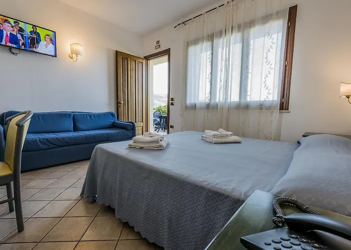 Scoglio Del Leone Hotel